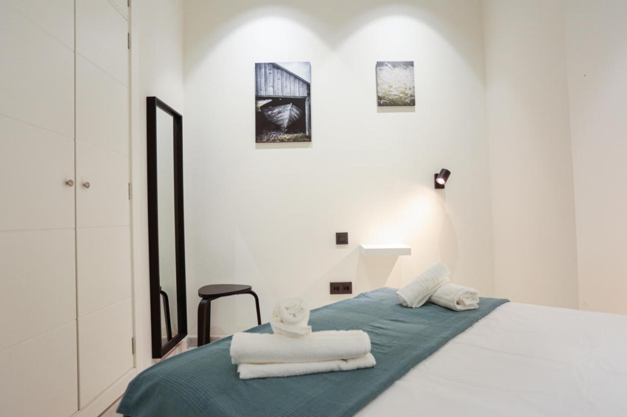 Monkeys Apartments Cervantes Sevilha Exterior foto