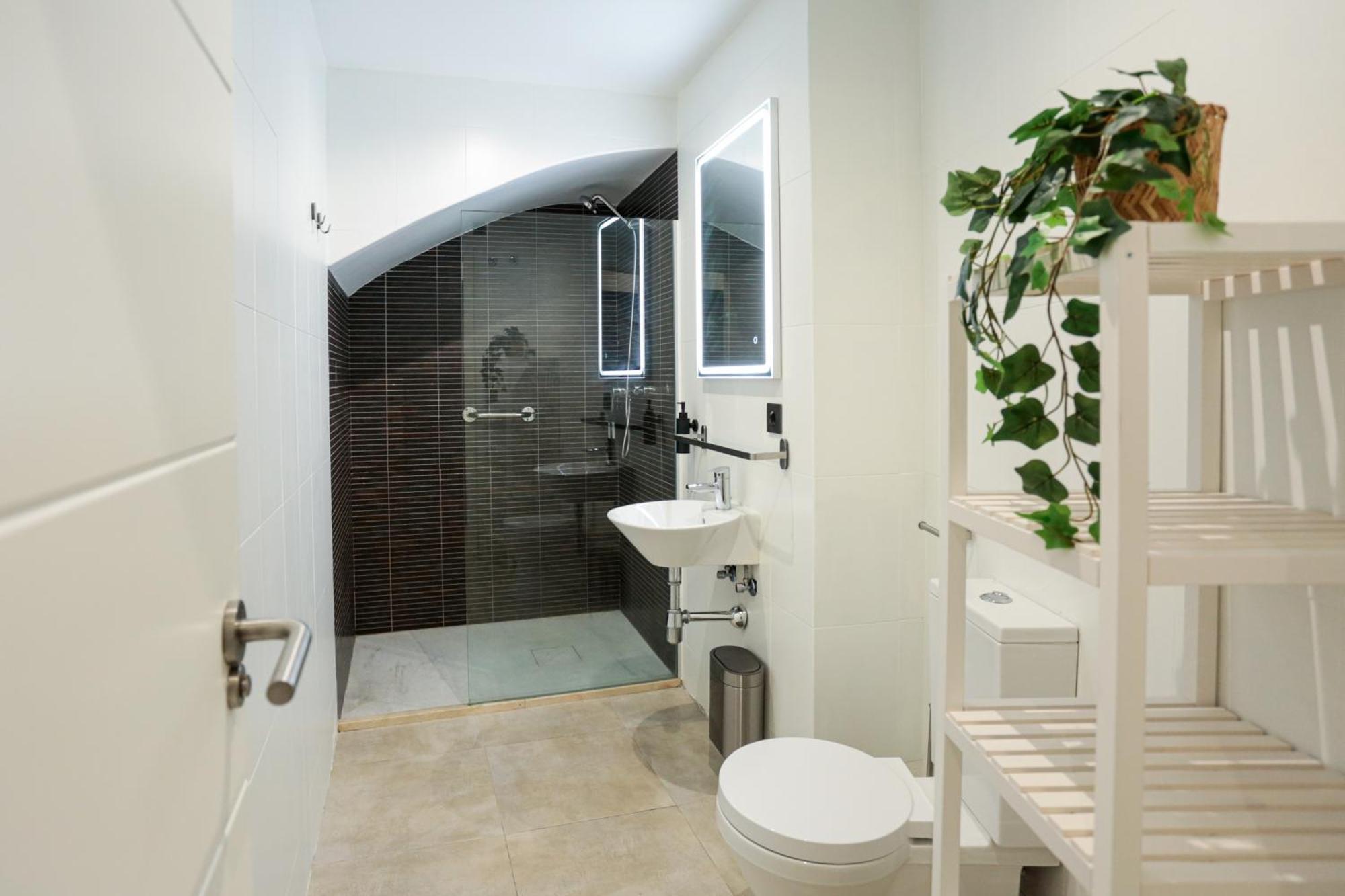 Monkeys Apartments Cervantes Sevilha Exterior foto